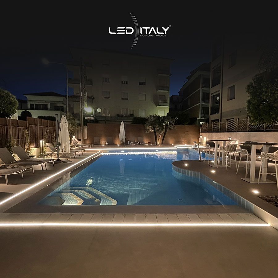 Hotel-Torino---Illuminazione-piscina3