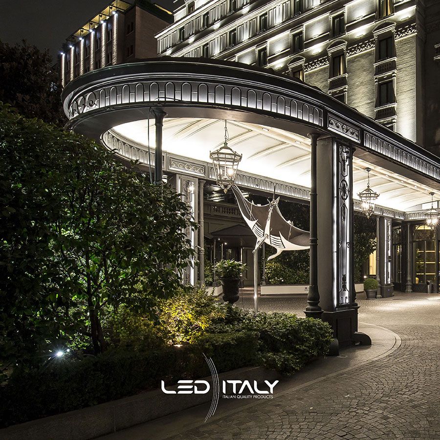 illuminazione in esterno Hotel Principe di Savoia - Flex Midi Line